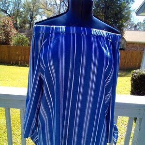 Off The Shoulder Tunic w/ 3/4 sleeves, Color Blue and White, Size 14W.
